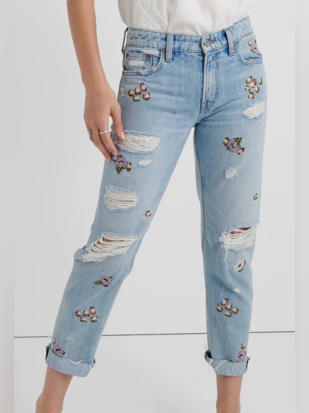 Lucky Brand Light Blue Distressed Boyfriend Jeans with Floral Embroidery - Picture 2 of 13